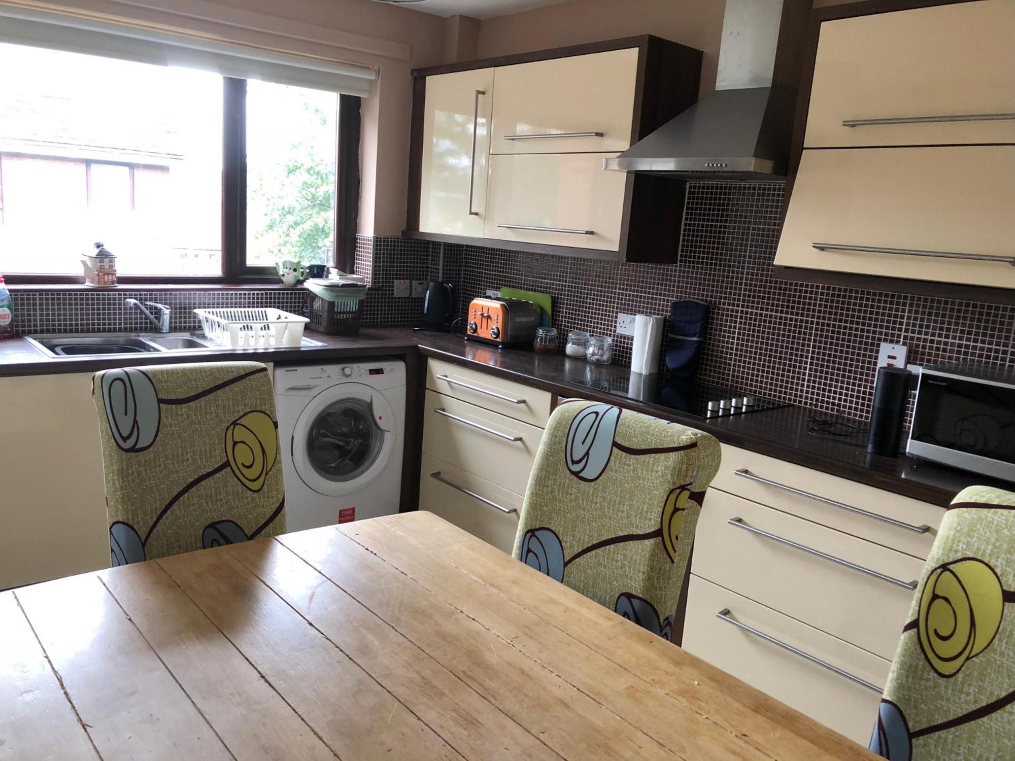 Claire'S Airbnb 2 Белфаст Экстерьер фото